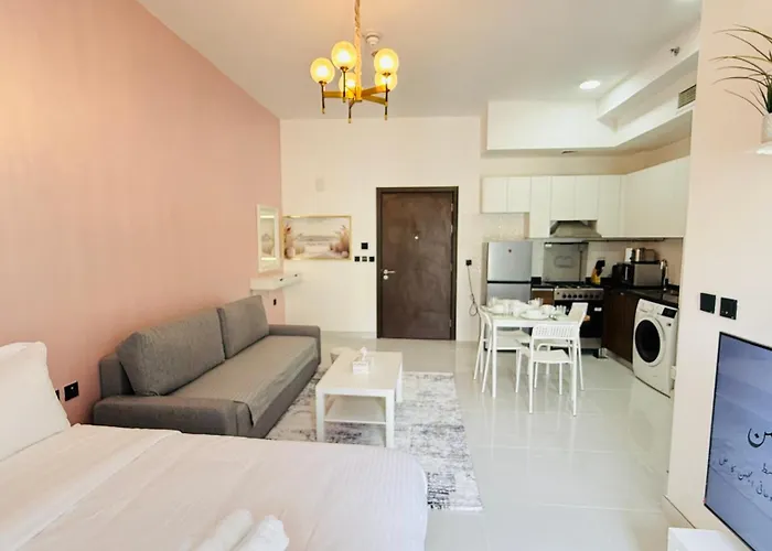 Lawnz Luxury Furnished Studio With Balcony Swimming Pool Gym Kids Play Ground